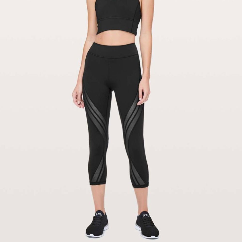 Lululemon Never Still Crop 21 Leggings Black High Rise Size 6 - Picture 2 of 10